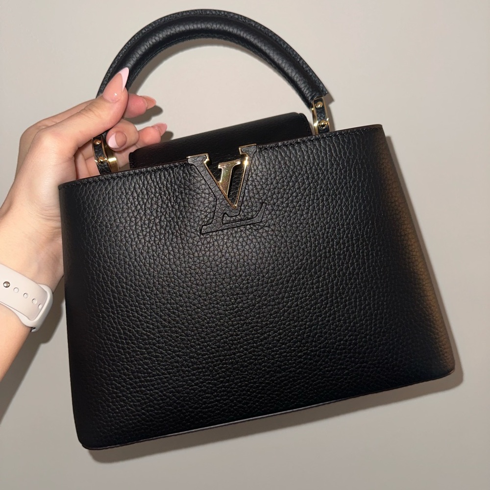 Brand new authentic Louis Vuitton cappucines